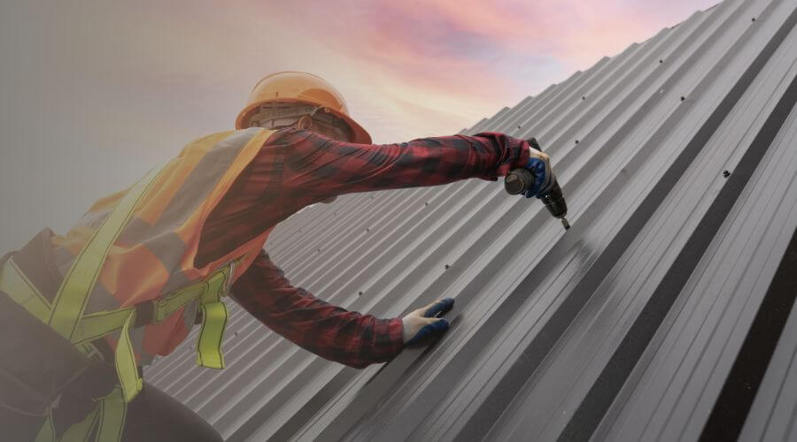 Professional gutter cleaning in Bayou La Batre, AL
